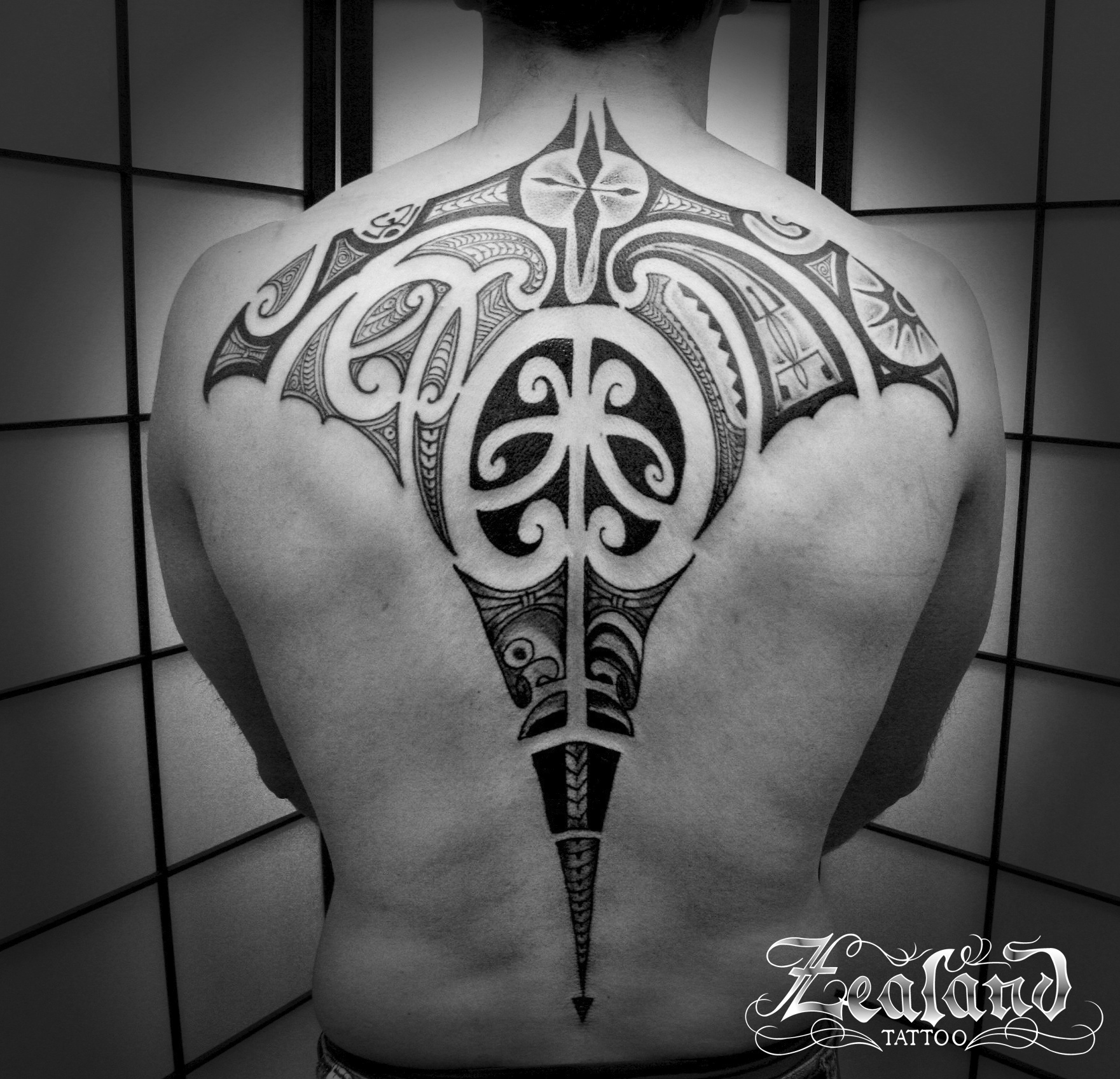 maori back tattoo - Zealand Tattoo
