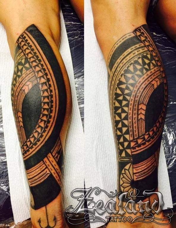 Tattoo uploaded by Tuigamala Andy • Freehand Samoan, Maori Kirituhi mix  forearm band, Taulima. #Samoan #Maori #Kirituhi #Polynesian #freehand  #samoantattooartist #newzealandtattooist • Tattoodo